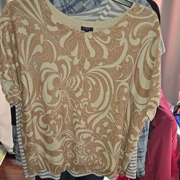 Talbots Tops - Elegant Beige Patterned Top, 3XL euc